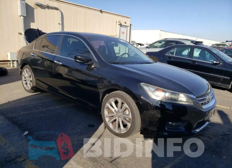 1HGCR2F58FA175053 Photo# 4