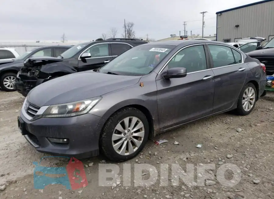 1HGCR2F82EA145815 Photo# 1