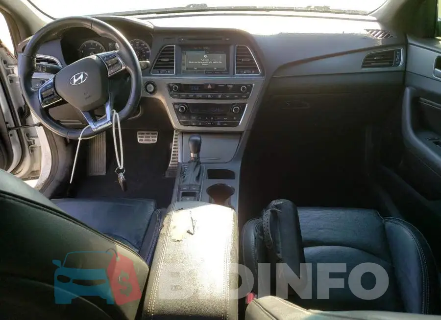 5NPE34AB6FH136696 Photo# 8
