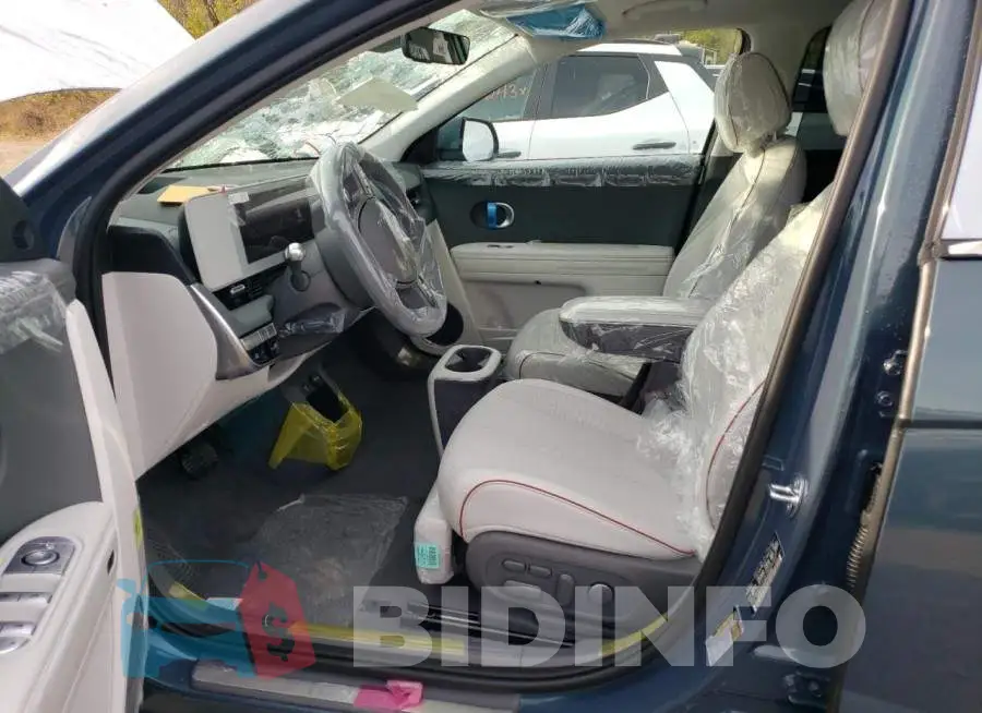 KM8KR4AE8PU232487 Photo# 7
