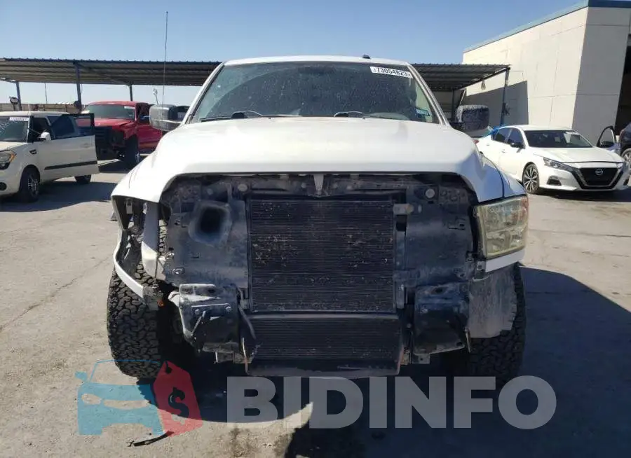 3C6UR5DL1FG669835 Photo# 5