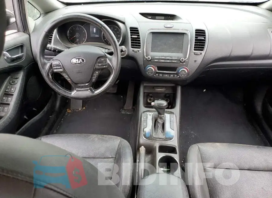 3KPFL4A86HE003937 Photo# 8