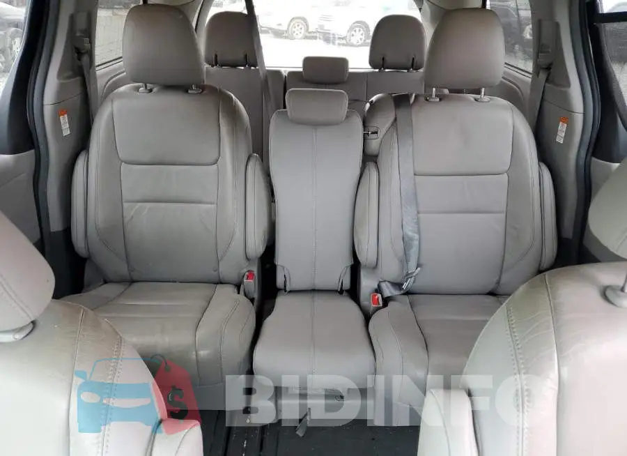 5TDYK3DC7GS759187 Photo# 10