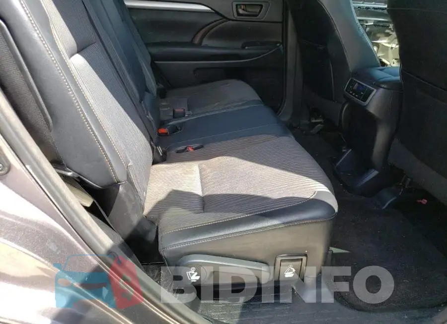 5TDZKRFHXFS111387 Photo# 11