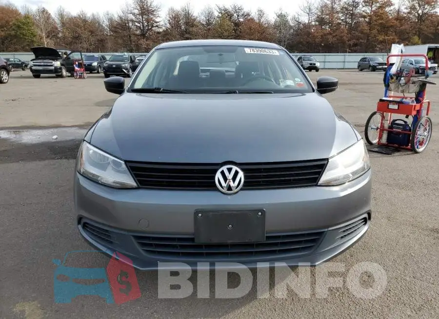 3VW2K7AJ0EM230982 Photo# 5