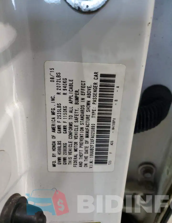 19UUB2F3XFA025890 Photo# 12