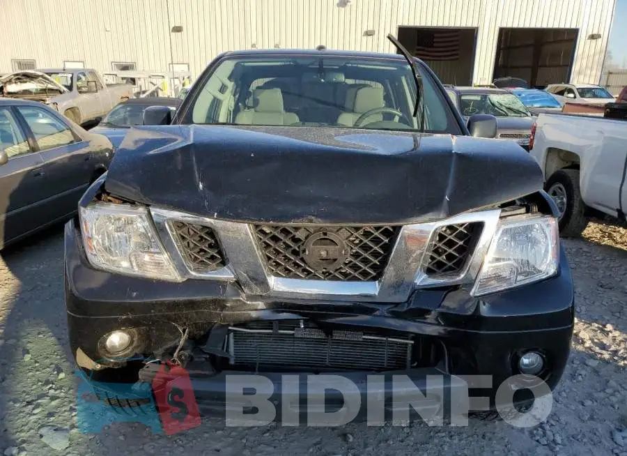 1N6AD0EV2JN771820 Photo# 5