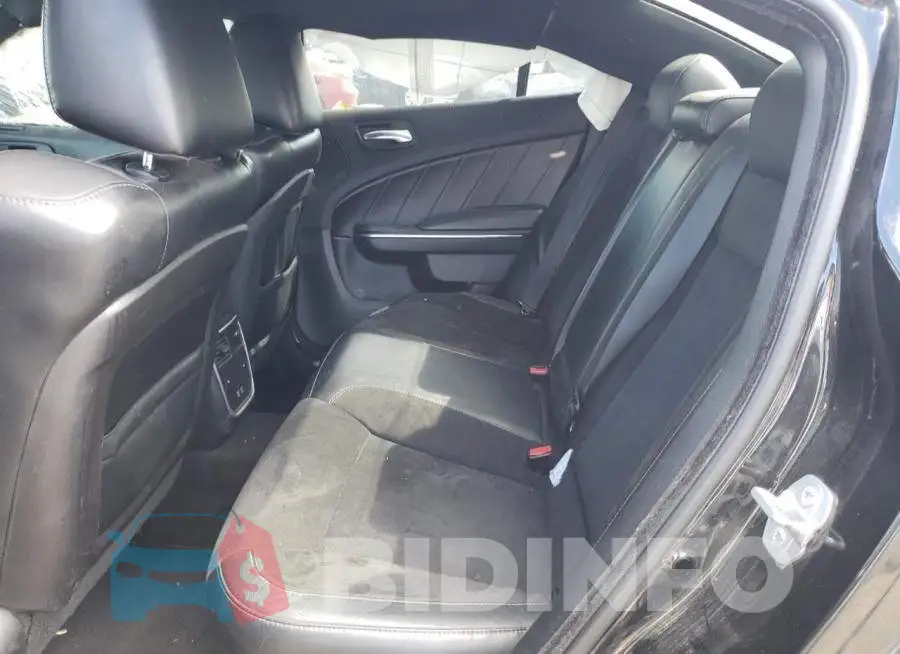 2C3CDXCTXFH728823 Photo# 10