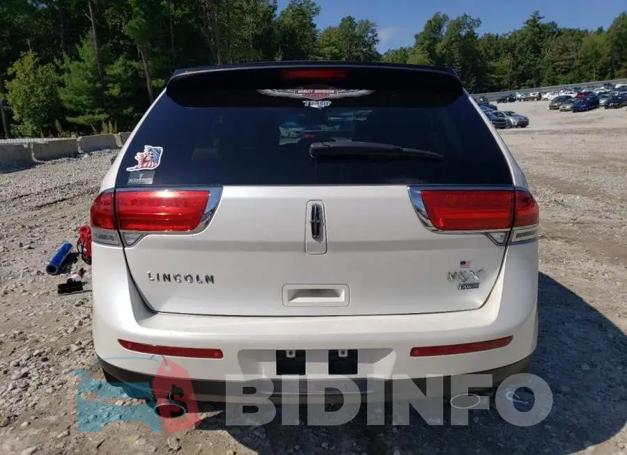 2LMDJ8JK4EBL14480 Photo# 6