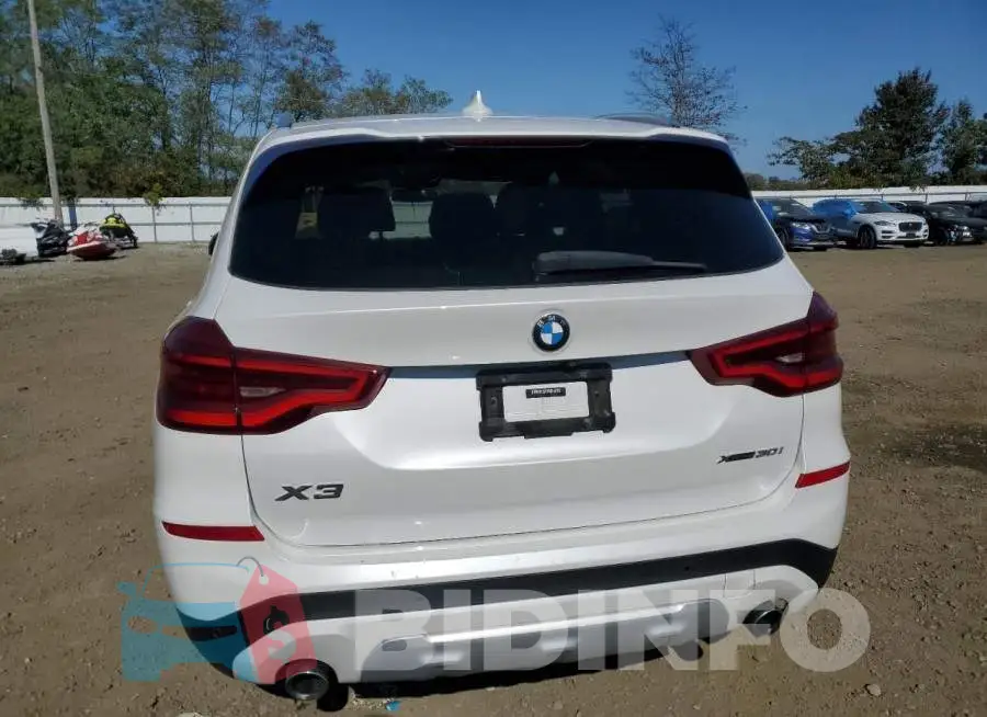 5UXTR9C58KLR07819 Photo# 6