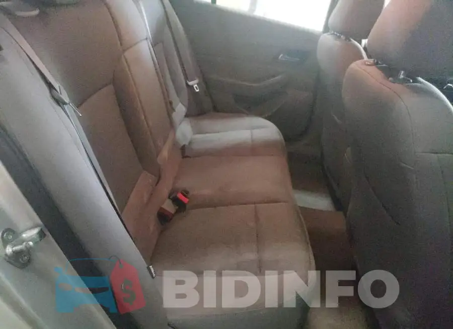 1G11B5SL3FF161606 Photo# 10