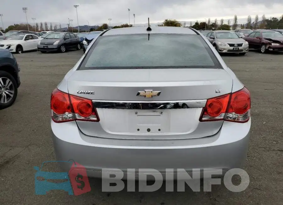1G1PE5SB7E7125953 Photo# 6