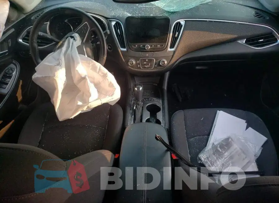 1G1ZD5ST1JF106738 Photo# 8