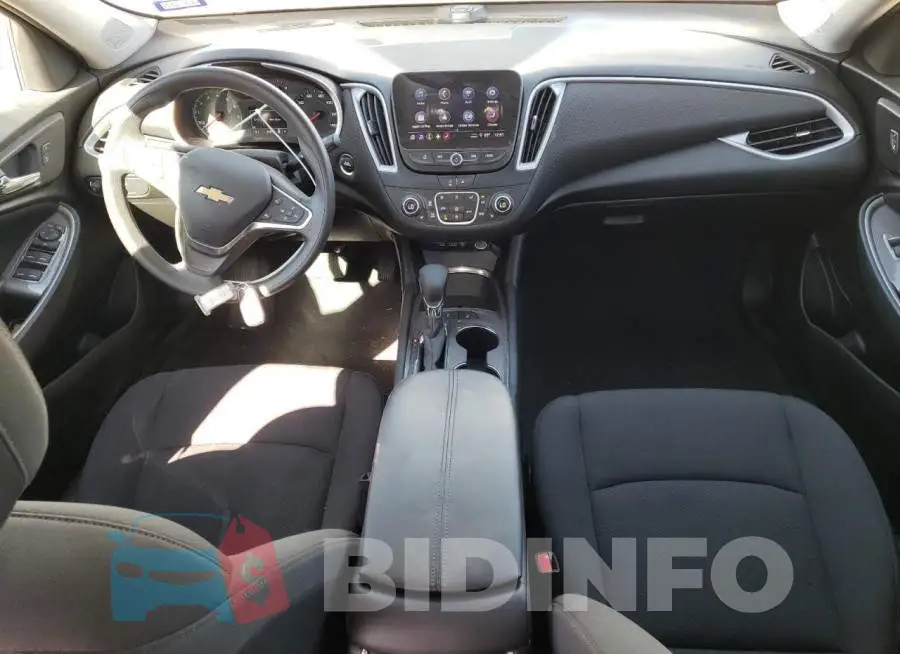 1G1ZD5ST4PF190238 Photo# 8