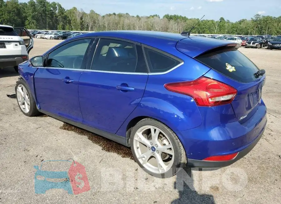 1FADP3N28FL268901 Photo# 2