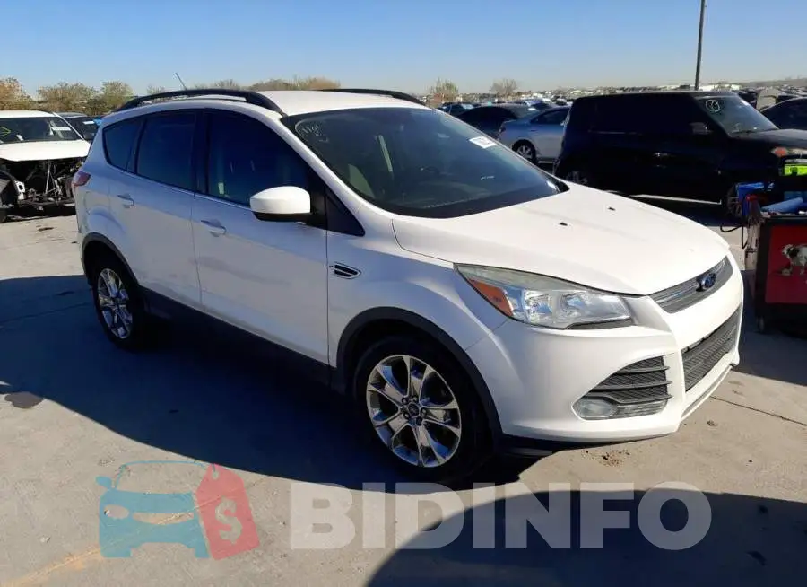 1FMCU0GX2EUA61687 Photo# 4