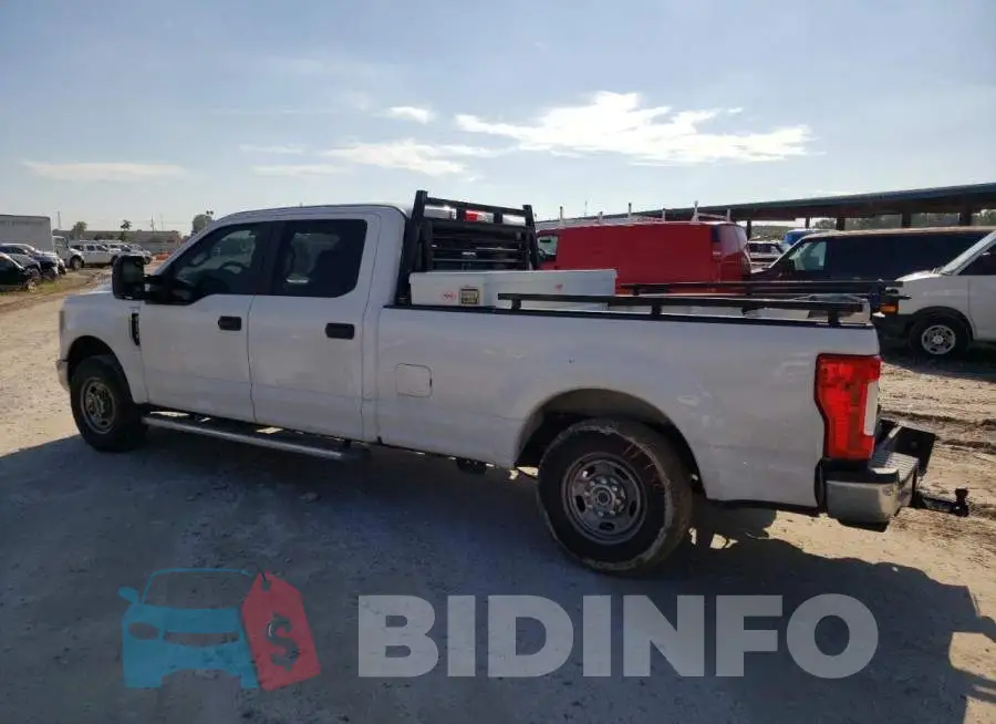 1FT7W2A61JEB49291 Photo# 2