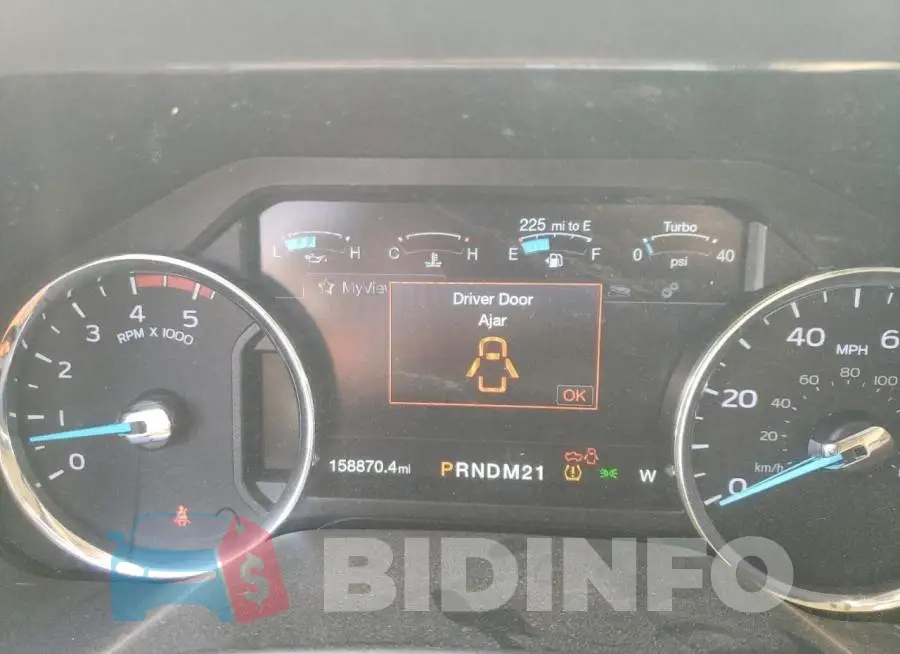 1FT7W2BT9JEB87484 Photo# 9