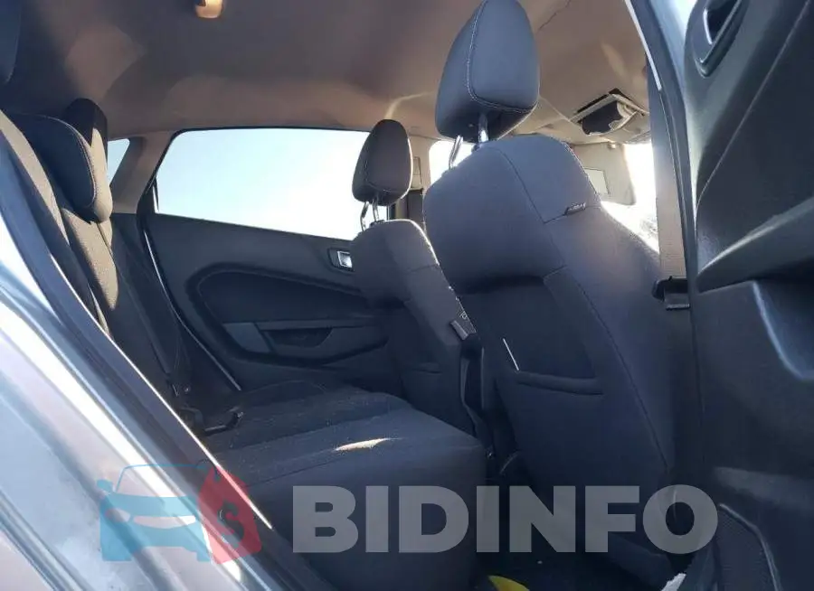 3FADP4EJ8GM111284 Photo# 10