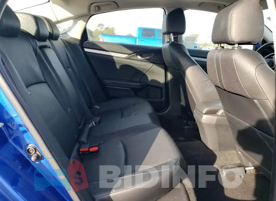 19XFC1F70GE223216 Photo# 10