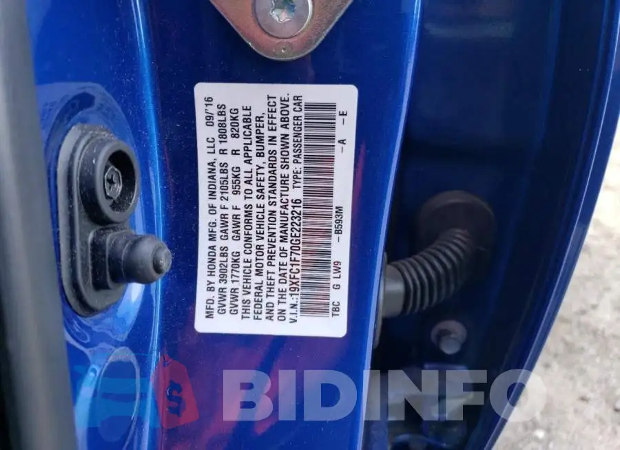 19XFC1F70GE223216 Photo# 13