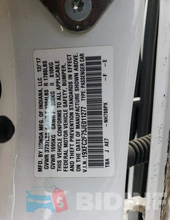 19XFC2F75JE011277 Photo# 12