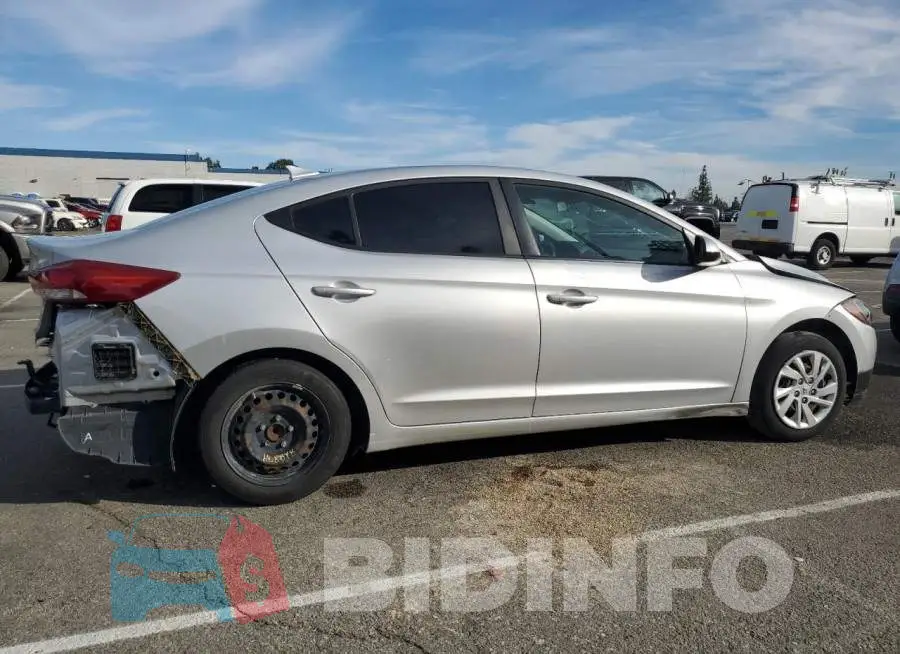 5NPD74LFXHH102702 Photo# 3