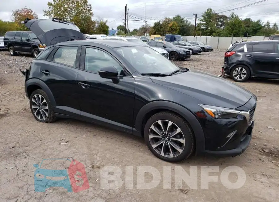 JM1DKFC78K0439926 Photo# 4