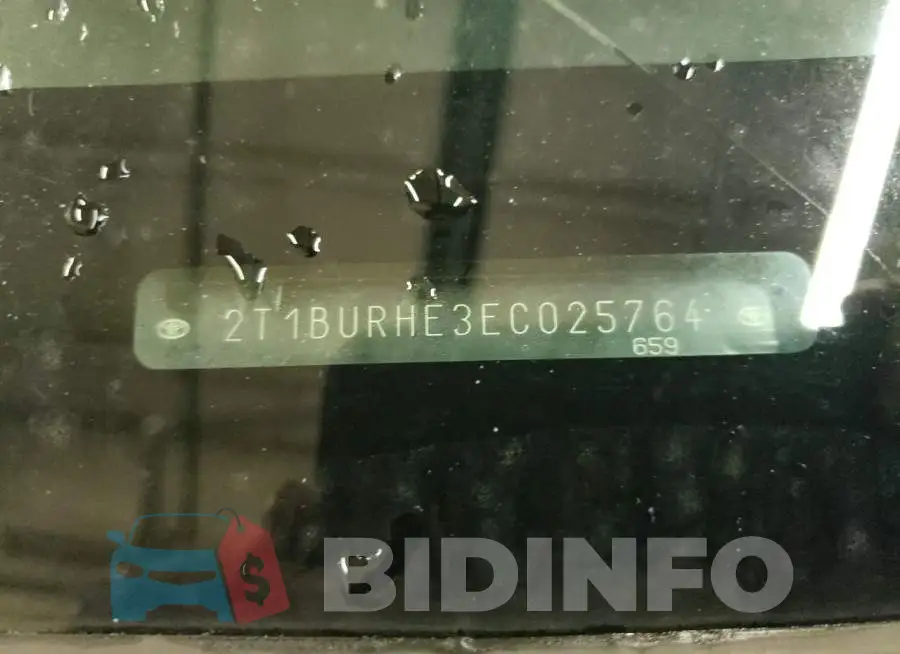 2T1BURHE3EC025764 Photo# 12