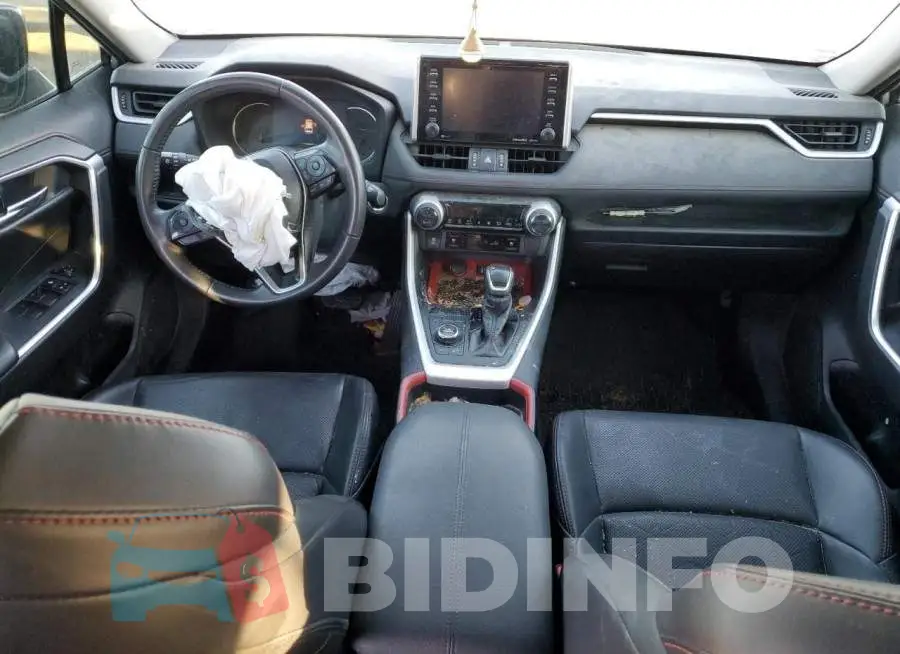 2T3J1RFV7LC111171 Photo# 8