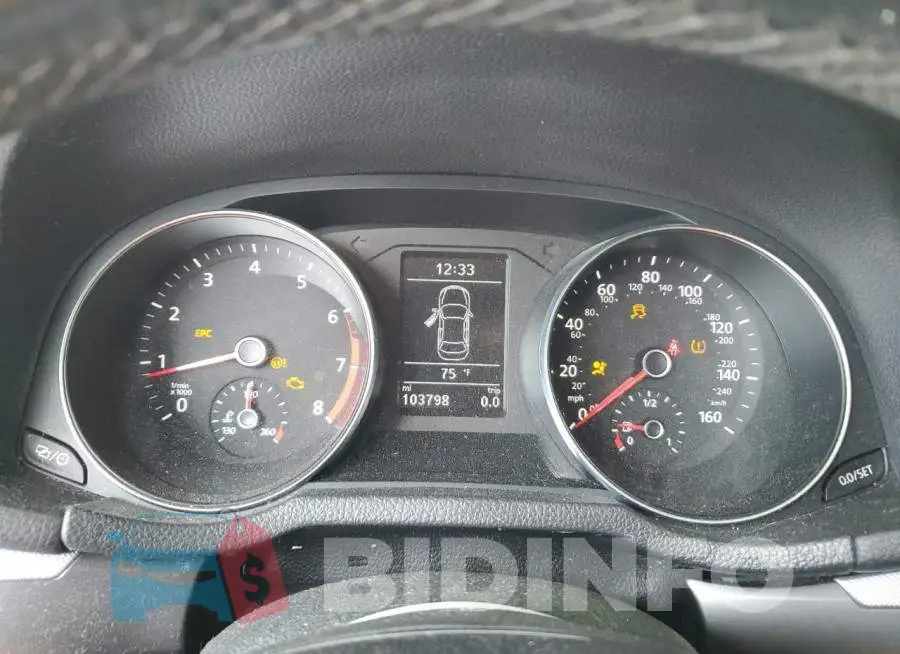 1VWDT7A37HC059385 Photo# 9