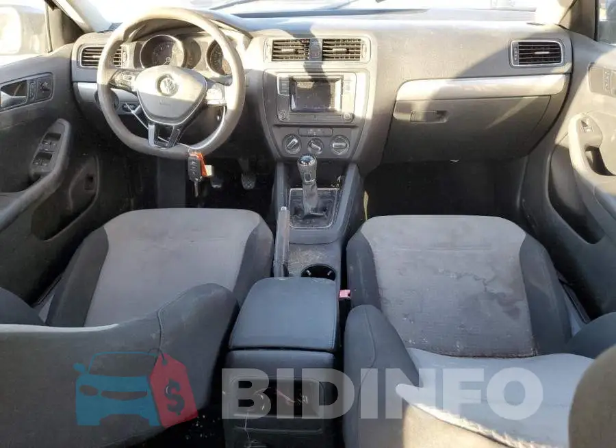 3VW167AJ2HM208177 Photo# 8