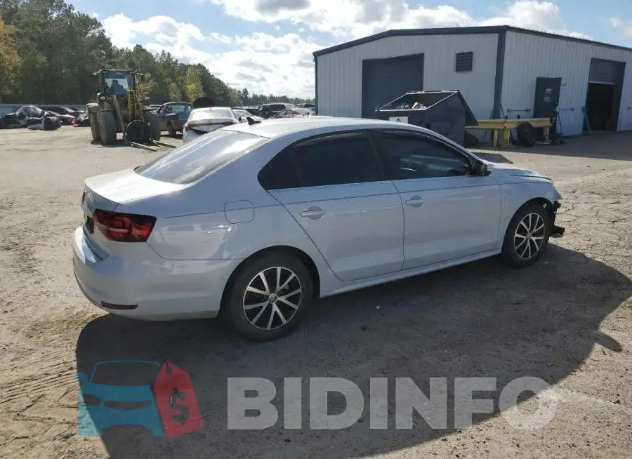 3VWDB7AJ5HM242574 Photo# 3