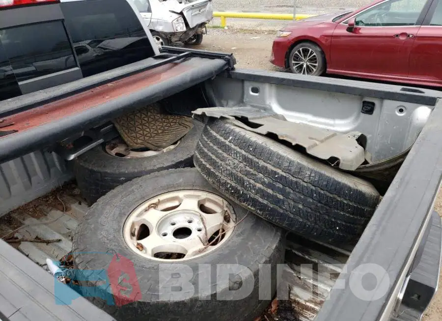 3GTP1VEC6FG169875 Photo# 12