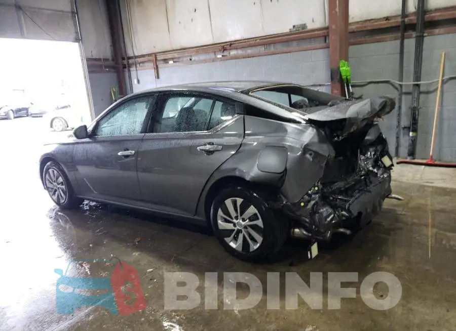 1N4BL4BV2PN306197 Photo# 2
