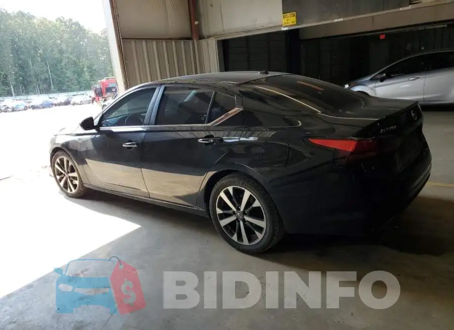 1N4BL4CV6KC160910 Photo# 2
