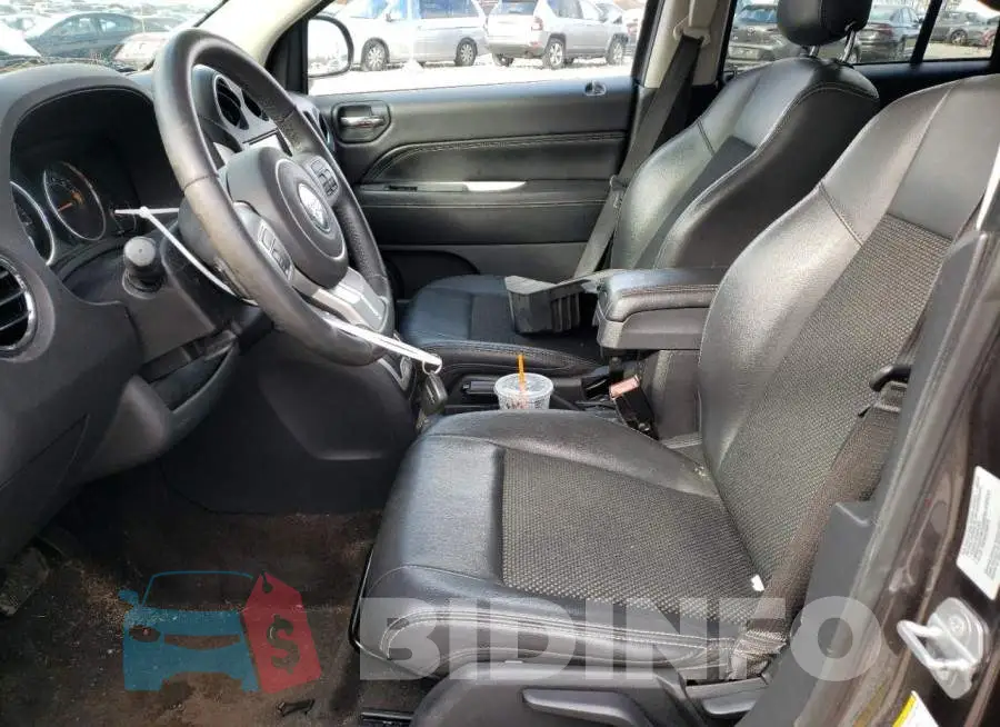 1C4NJDEB1FD259473 Photo# 7