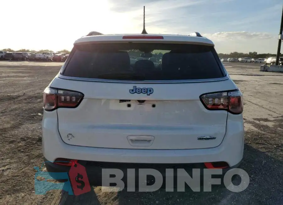 3C4NJCBBXLT224922 Photo# 6