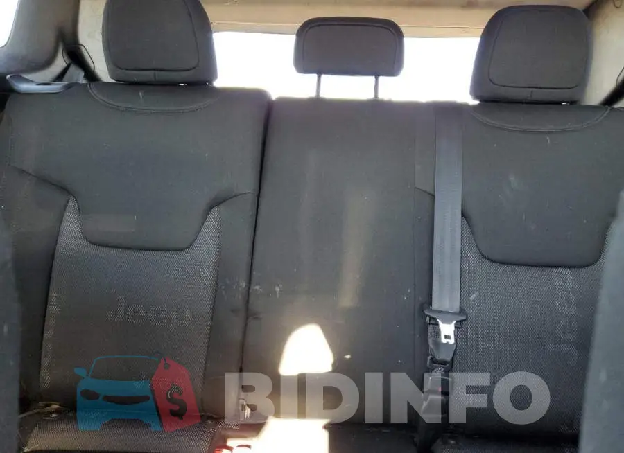 ZACCJBBH3FPB91084 Photo# 10