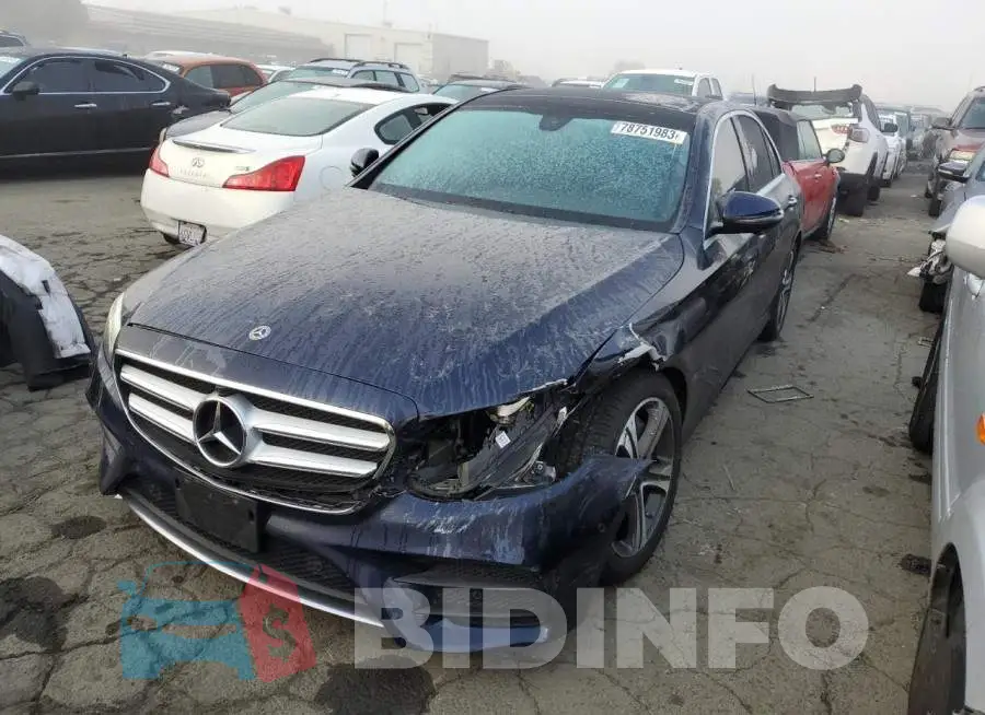 WDDZF8DBXLA752535 Photo# 1