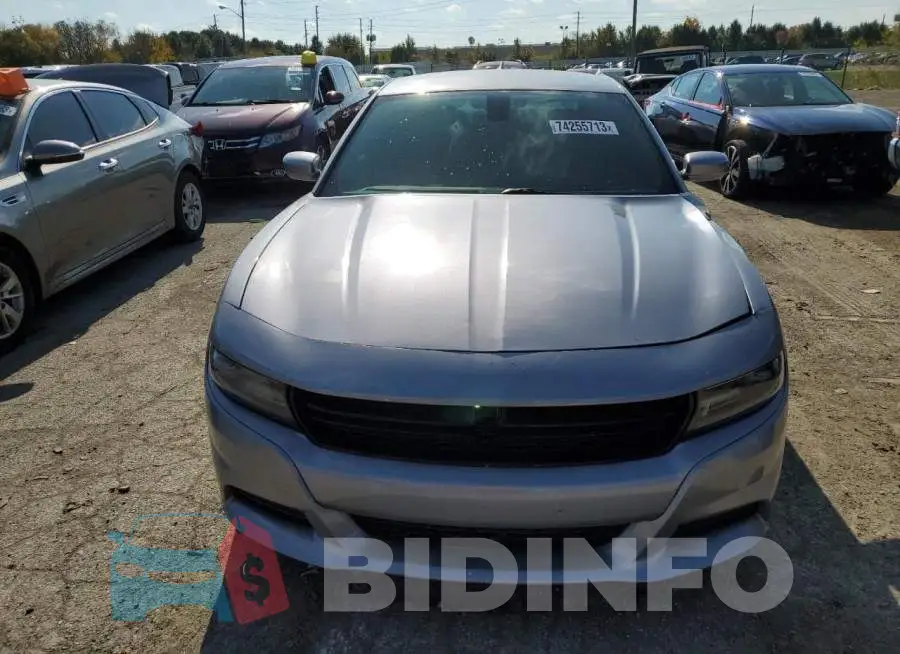 2C3CDXBG5FH851790 Photo# 5