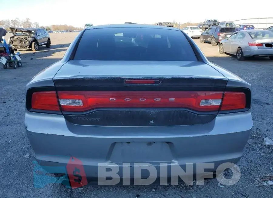 2C3CDXBGXEH268114 Photo# 6
