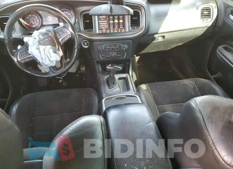 2C3CDXGJ7KH740298 Photo# 8