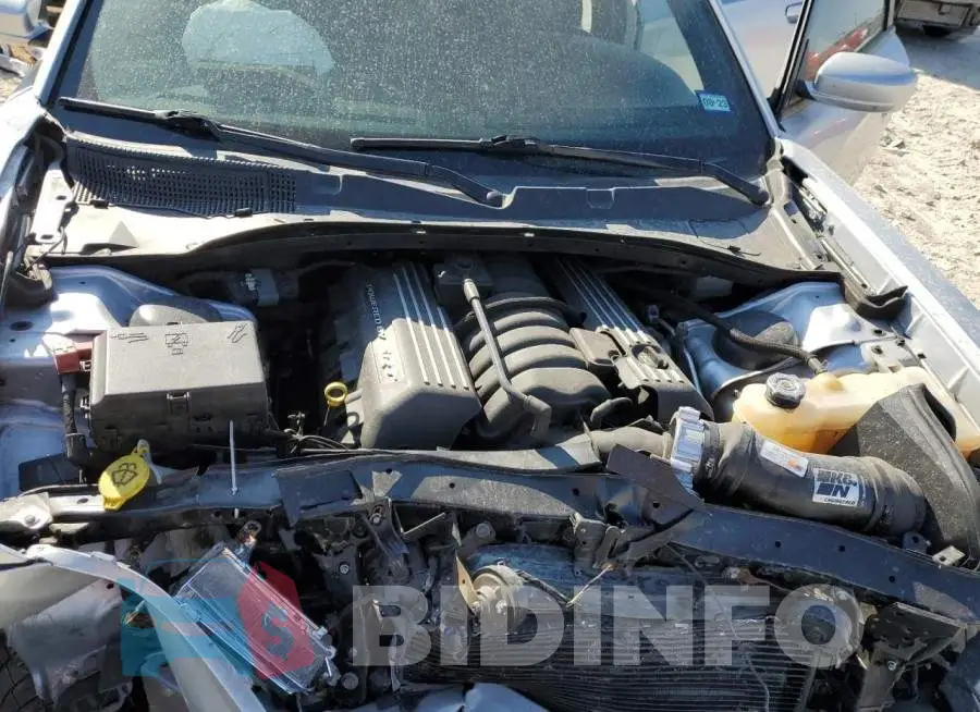 2C3CDXGJ7KH740298 Photo# 11