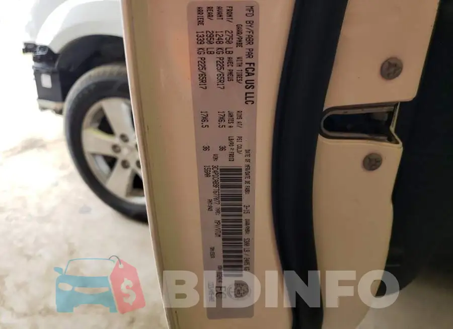 3C4PDCAB9FT677077 Photo# 12