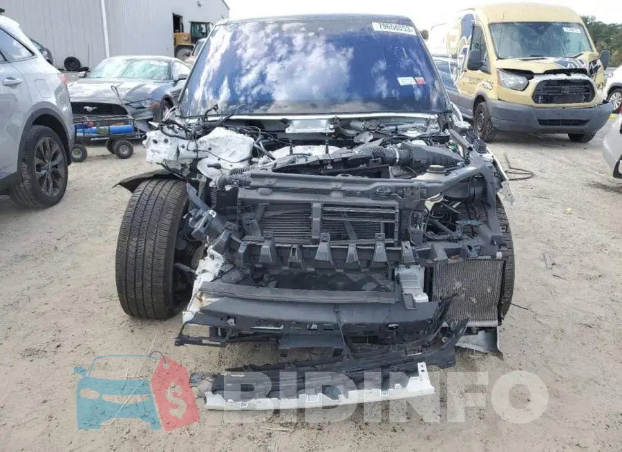 SALWG2RV9JA699777 Photo# 5
