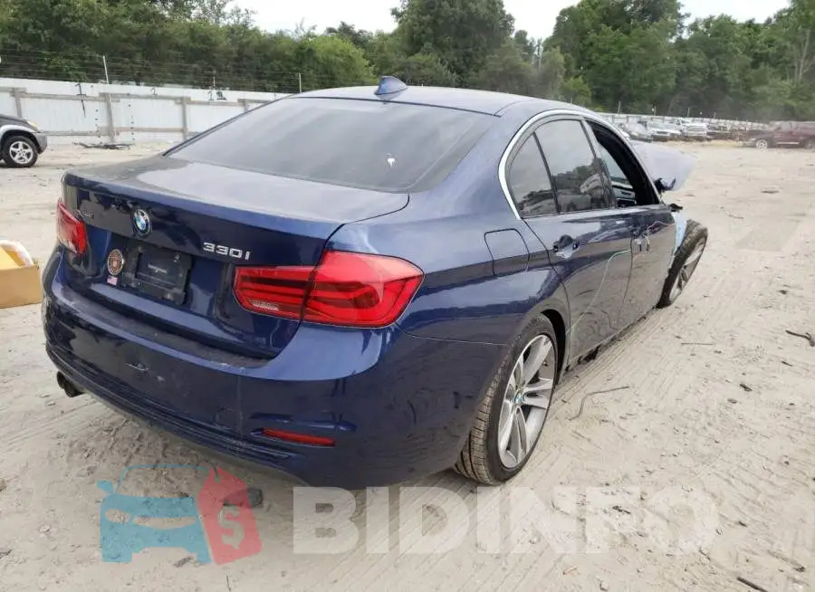 WBA8D9G5XJNU72107 Photo# 3