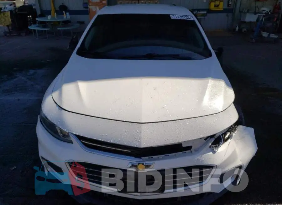 1G1ZB5ST9JF135586 Photo# 5
