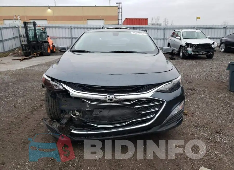 1G1ZD5ST3MF025504 Photo# 5