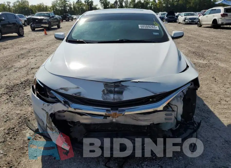 1G1ZD5ST7LF009367 Photo# 5